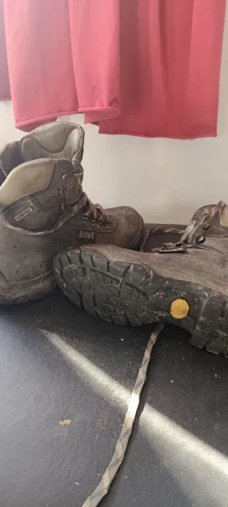 Botas de montaña Bastard Talla 43