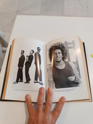 No Woman, No Cry (Spanish Edition)