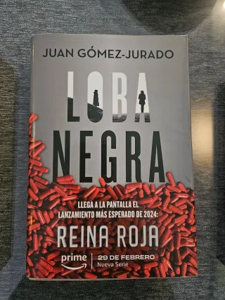 Trilogía Reina Roja, Loba negra y Rey Blanco