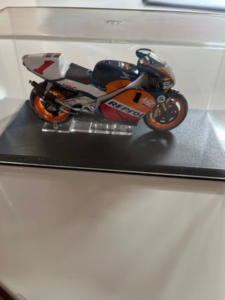 Honda NSR500 Repsol Doohan 1998 escala 1:24
