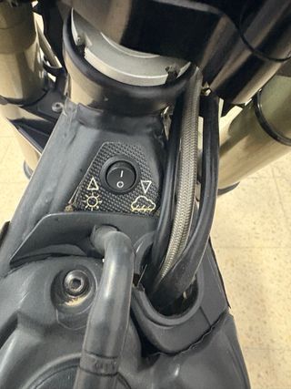 MOTO TRIAL ESCORPA 300cc 2T