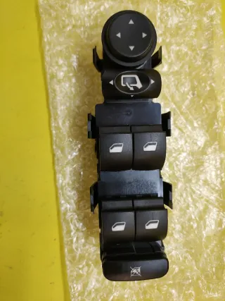 BOTONERA ELEVALUNAS CITROEN C4 X4 BOTON + RETROV