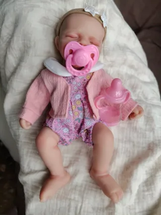 Bebé de silicona entero Pascale, 33 cm, 1.150kg