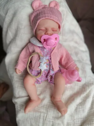 Bebé de silicona entero Pascale, 33 cm, 1.150kg