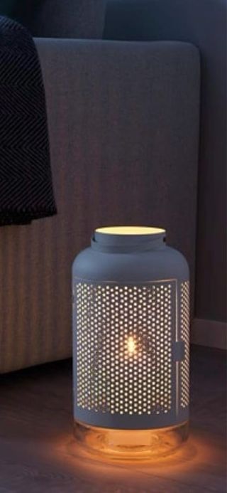 Farol Adelhet Ikea blanco y cristal