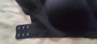 Sujetador negro sin tirantes