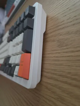 Teclado RK Numpad Naranja y Blanco