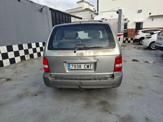 KIA Carnival 2003