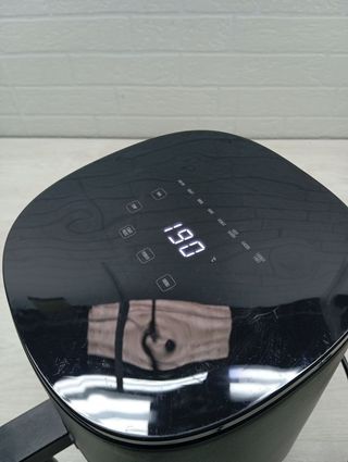 BELLA Freidora de aire con pantalla táctil