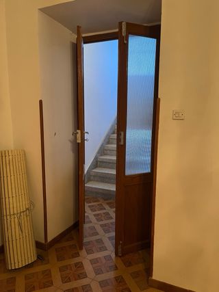 Puerta doble madera con cristal