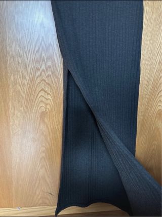 Falda tubo con abertura