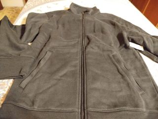 Chaqueta de Felpa Amazon Essentials Negra