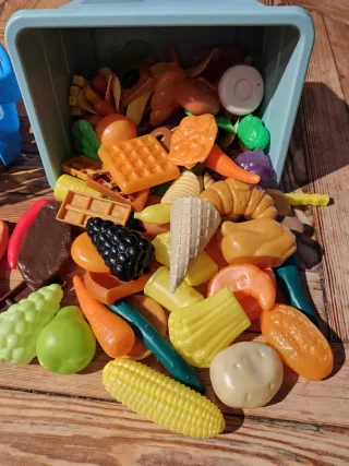 Juego Comida y Vajilla Juguete Cocinita