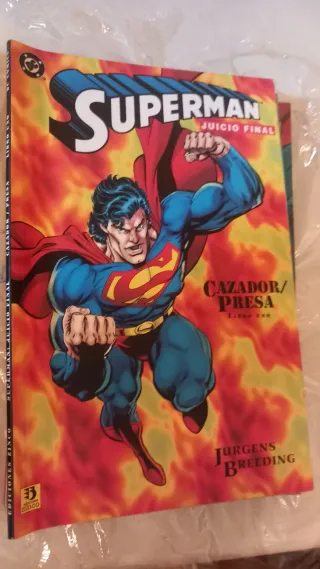 COMIC SUPERMAN CAZADOR/PRESA JUICIO FINAL