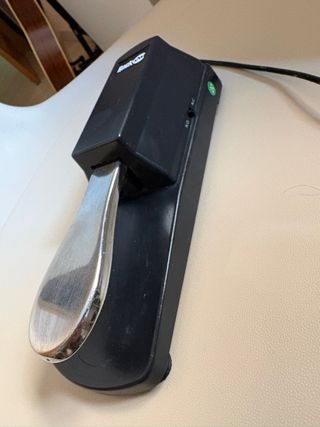 Piano Alesis Recital Pro 88 teclas