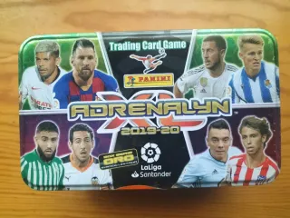 Adrenalyn XL Caja Metálica 2019-20