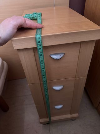 Cómoda de madera clara 3 cajones