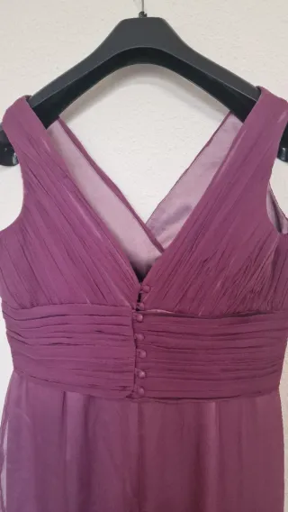 Vestido morado para ceremonia