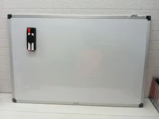 Pizarra blanca 90 x 60 cm