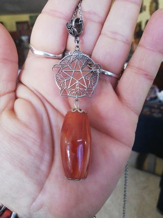 Collana talismano Pentacolo e corniola