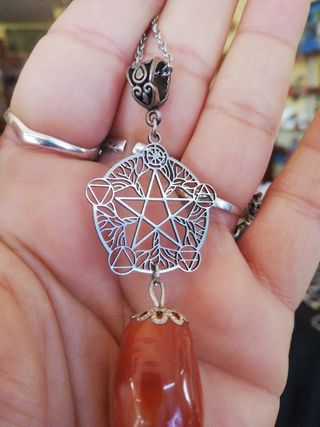 Collana talismano Pentacolo e corniola