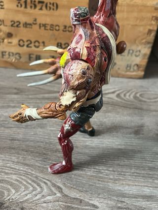 Figura William Birkin Resident Evil