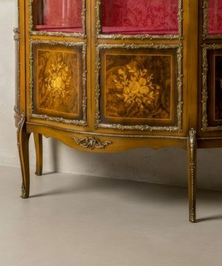 Vitrina francesa estilo Luis XV