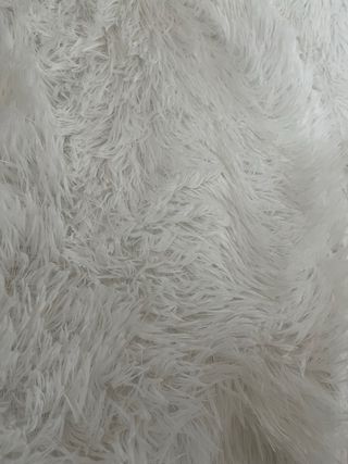 Alfombra grande salón pelo blanco nueva