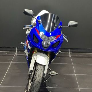 Suzuki GSXR 600 K5 Vendo o Cambio