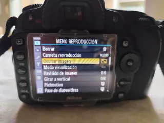 Fotocamera Nikon D90 + Obiettivo Nikon 24-120 + Olympus350