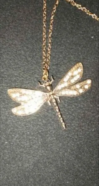 Colgante Libélula Dorado con Circonitas