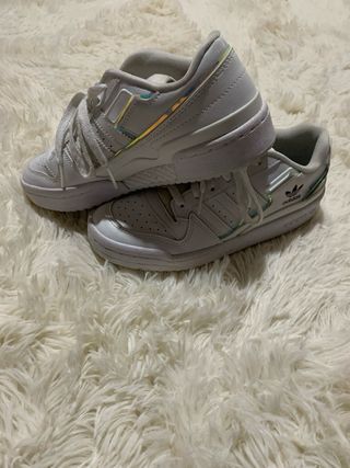 Sapatilhas Adidas Brancas