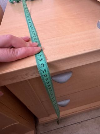 Cómoda 2 cajones anchos madera