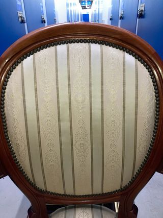 Silla de comedor estilo Luis XV