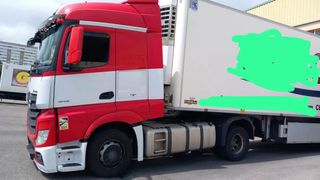 Vendo autos, teléfonos, bienes y productos. Tambié