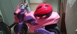 Moto infantil rosa y morada
