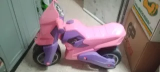 Moto infantil rosa y morada
