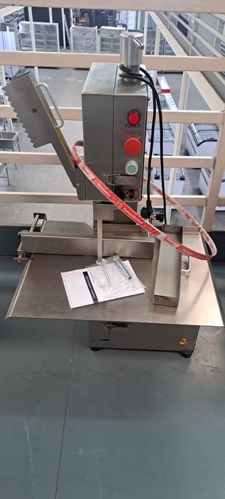 Sierra de huesos profesional