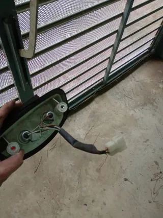 Piloto trasero Suzuki GS500