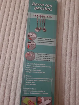 Barra con 8 ganchos
