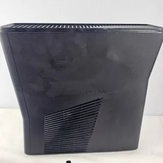 Xbox 360 + 2 controller