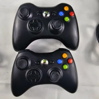 Xbox 360 + 2 controller