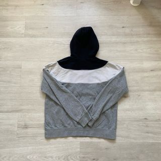 Sudadera Nike Gris, Blanca y Negra