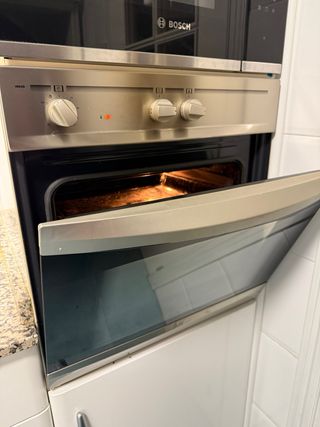 Horno TEKA empotrable