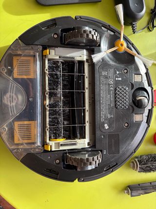 Robot Aspirador Roomba 775