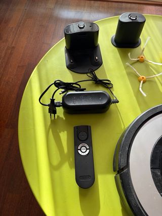 Robot Aspirador Roomba 775