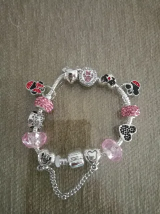 Pulsera Disney Minnie Corazones y Flores