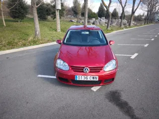 Volkswagen Golf 2004