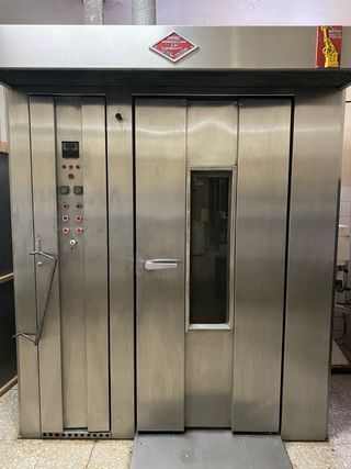 Maquinaria de pastelería industrial