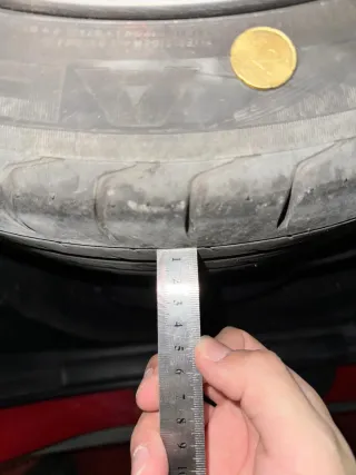 Neumáticos Yokohama Advan Sport v105